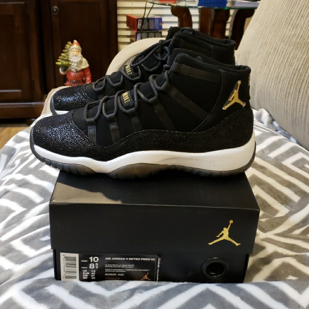 NEW!! NEVER WORN Air Jordan 11 Retro PREM HC